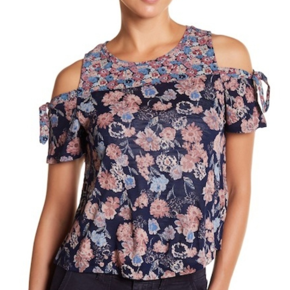 New Lucky Brand Cold Shoulder Navy Top  Size S NWT